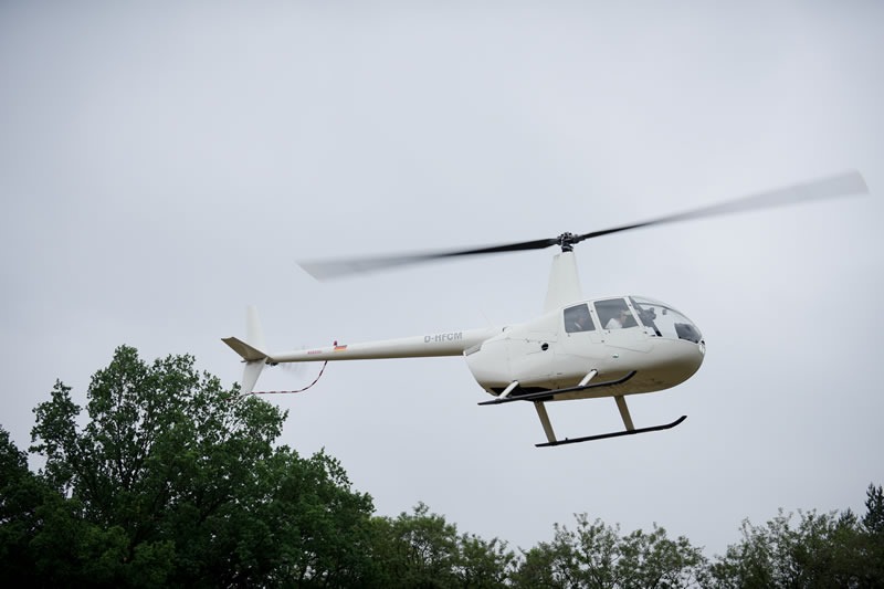 Hubschrauberflug zur Hochzeit in Hamburg